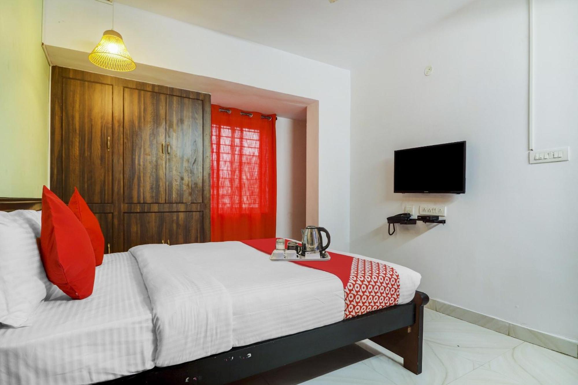 Hotel O Broholic Hotels Near Botanical Garden Hyderabad Exterior photo